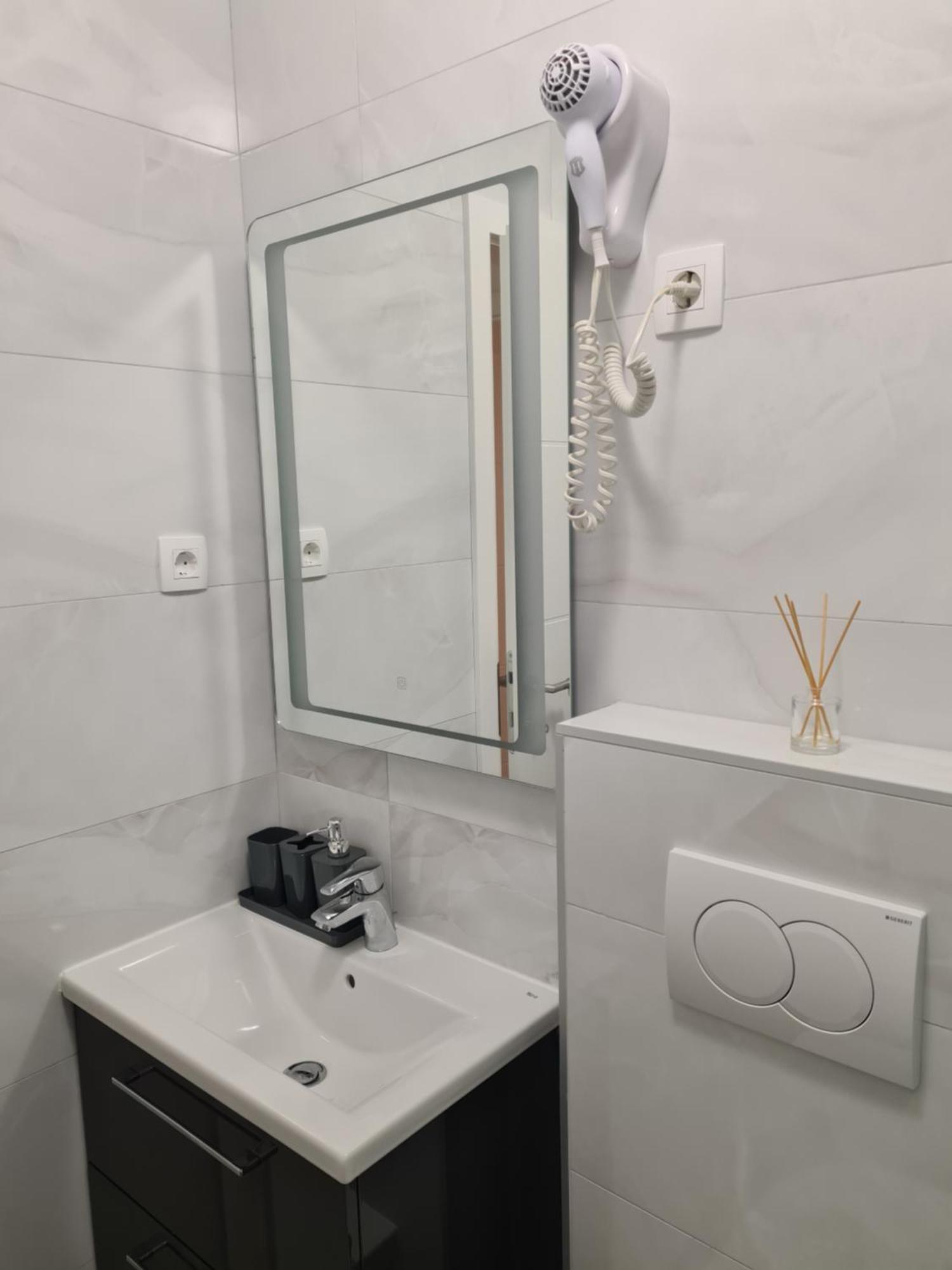 Apartments Petrovic ชิโล ภายนอก รูปภาพ